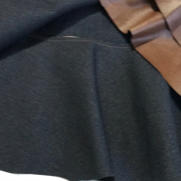 Skirt - Picture 4 of 5